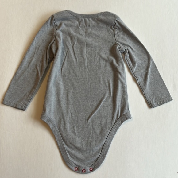 Gray Más Besos Cat & Jack Onesie Size 18 Months - Picture 4 of 4